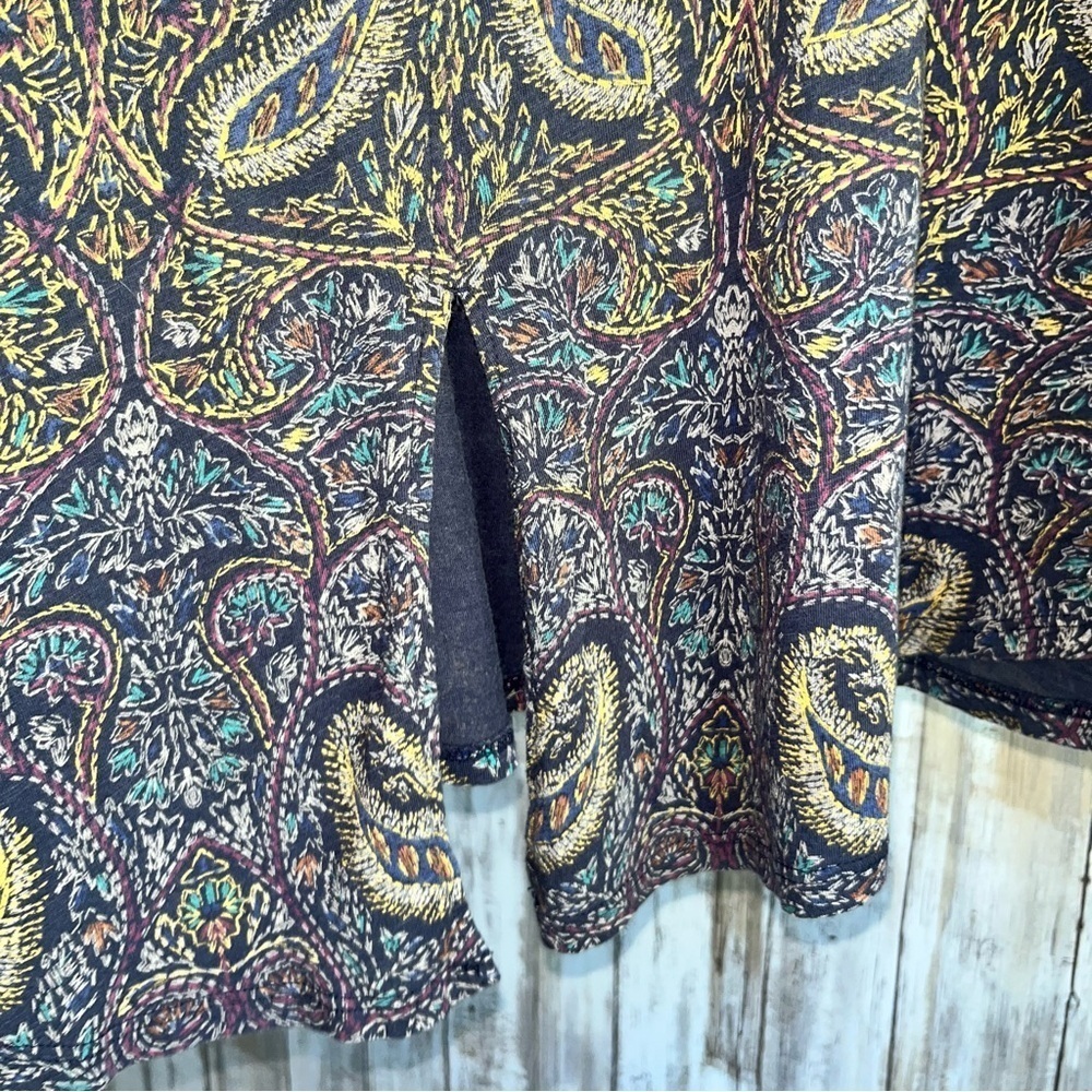 Lucky Brand Paisley Slit Back Boho Tee - Picture 5 of 6